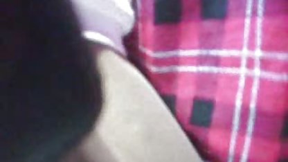 Indah tante susu gede montok MILF mengambil dua