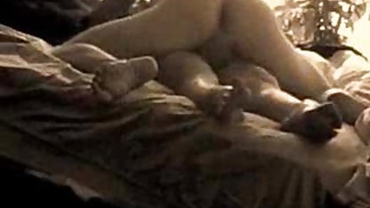 Cam bokep barat susu gede gadis