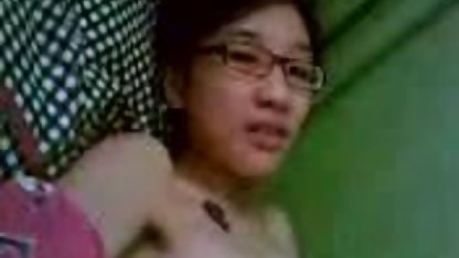 Kepala bokep barat toket gede dewi