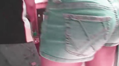 Video bokep crot di susu