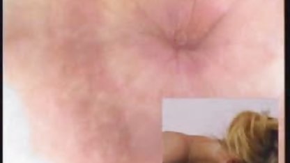 Rumania gadis bermain bokep mainan susu di cam