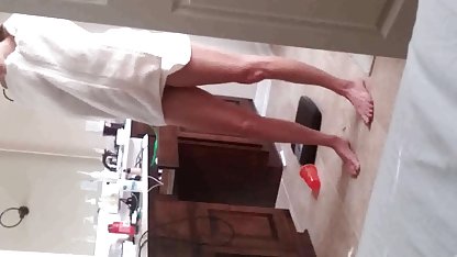 Istri bokep ngemut susu saya Tanya 2
