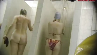 Pelacur bokep payudara montok sialan